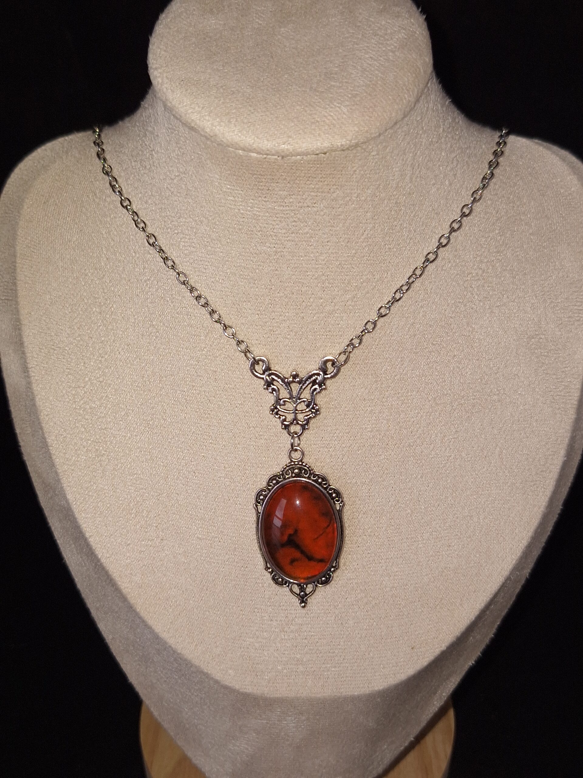 Pendentif d'imitation