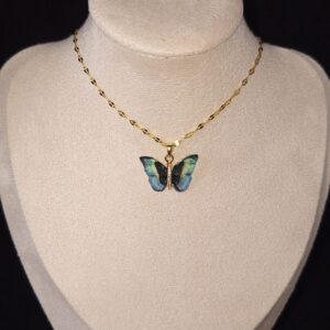 Pendentif Papillon Bleu – Alliage & Résine