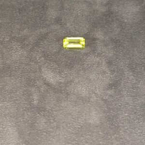 Héliodore naturelle – Taille baguette – 2.05 ct
