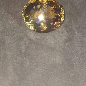 Citrine naturelle d’exception – Taille ovale – 92.95 ct