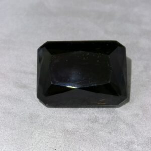 Quartz fumé naturel d’exception – Taille rectangulaire – 181.80 ct