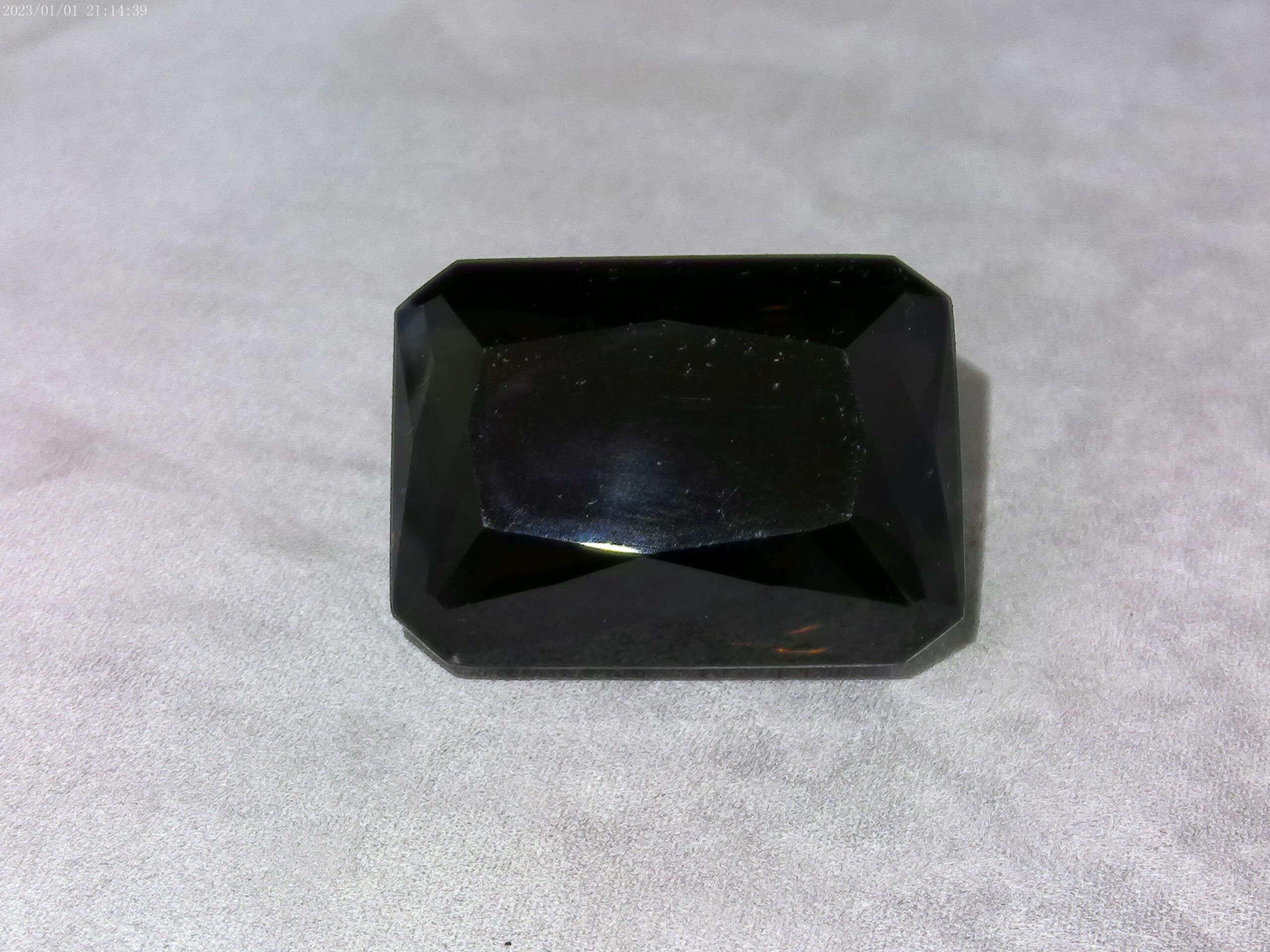 Quartz fumé taille rectangle naturelle