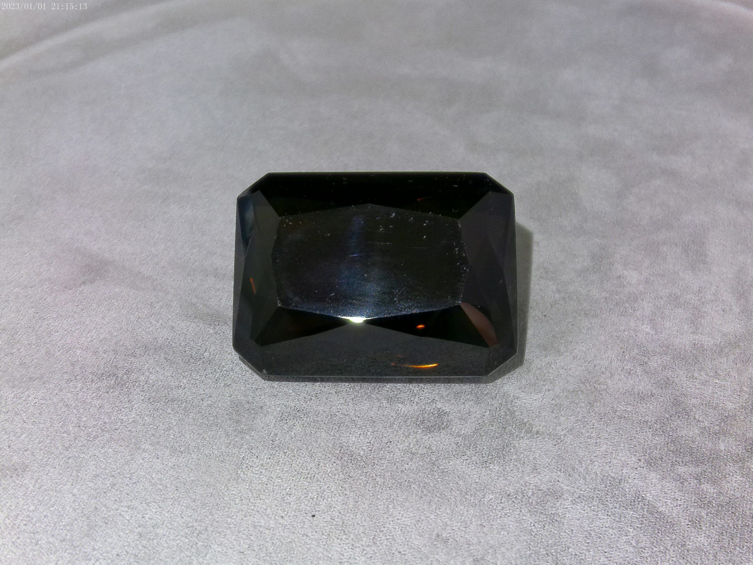 Quartz fumé taille rectangle naturelle