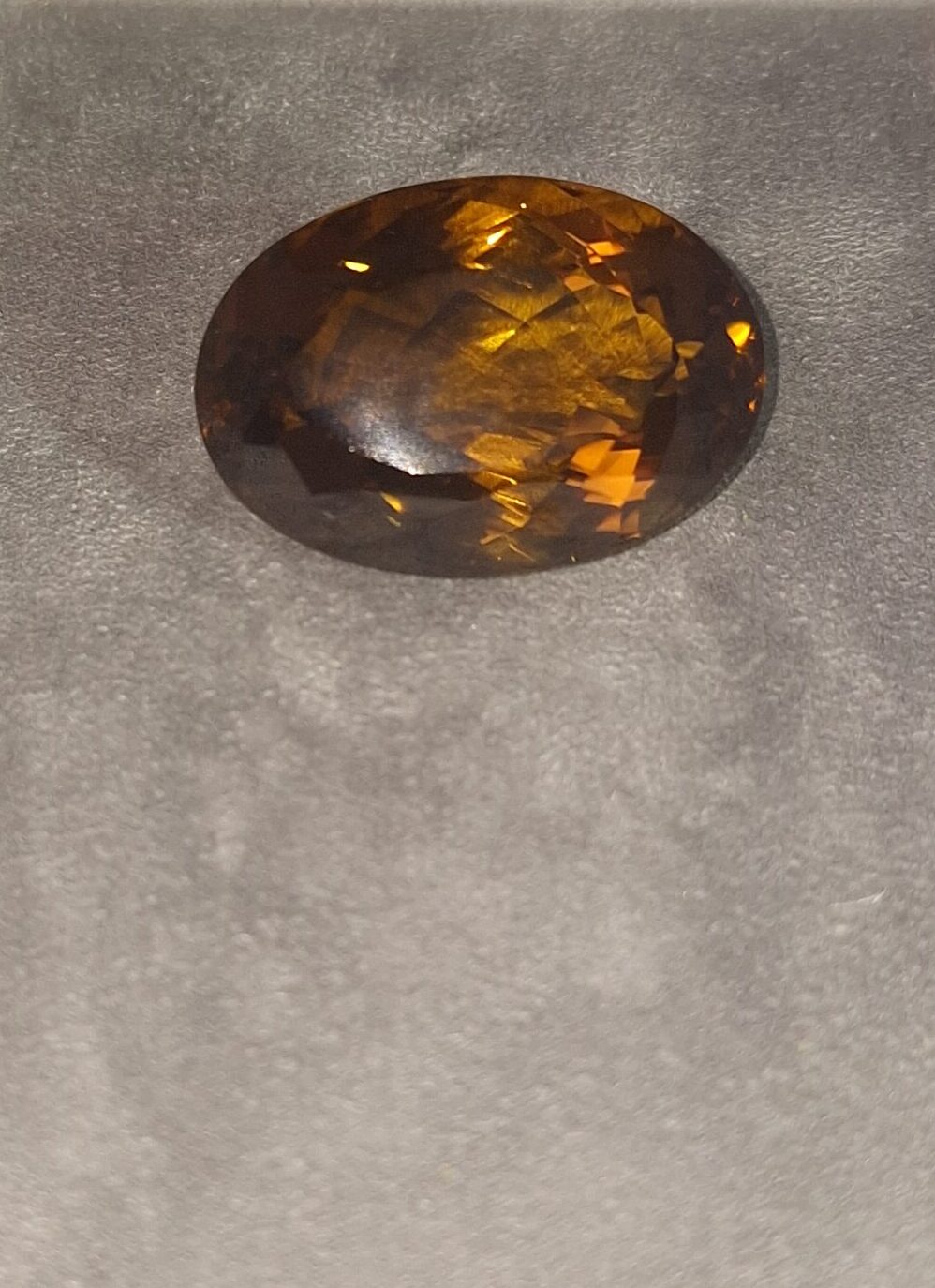 Citrine taille ovale mixte naturelle