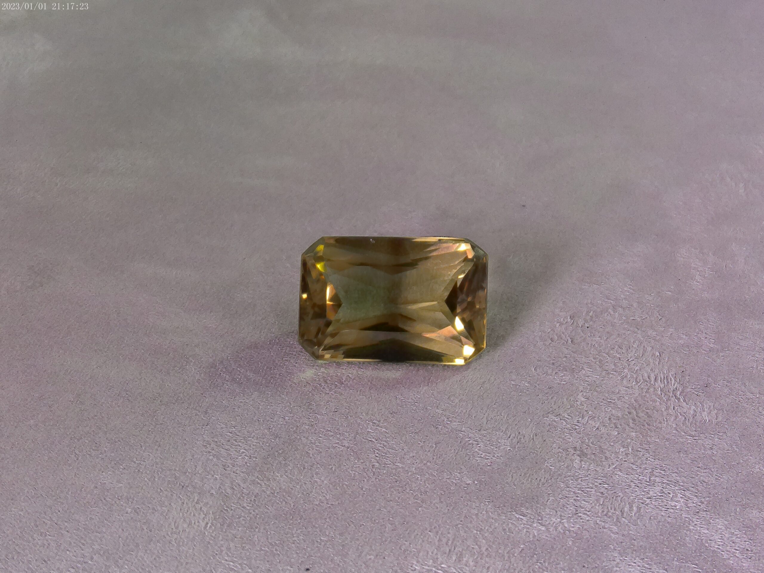 Citrine taille rectangle naturelle