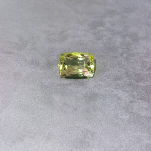 Orthose naturelle jaune doré – 16.05 ct