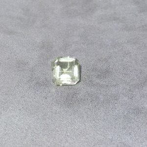 Orthose jaune pâle – 4,30 carats