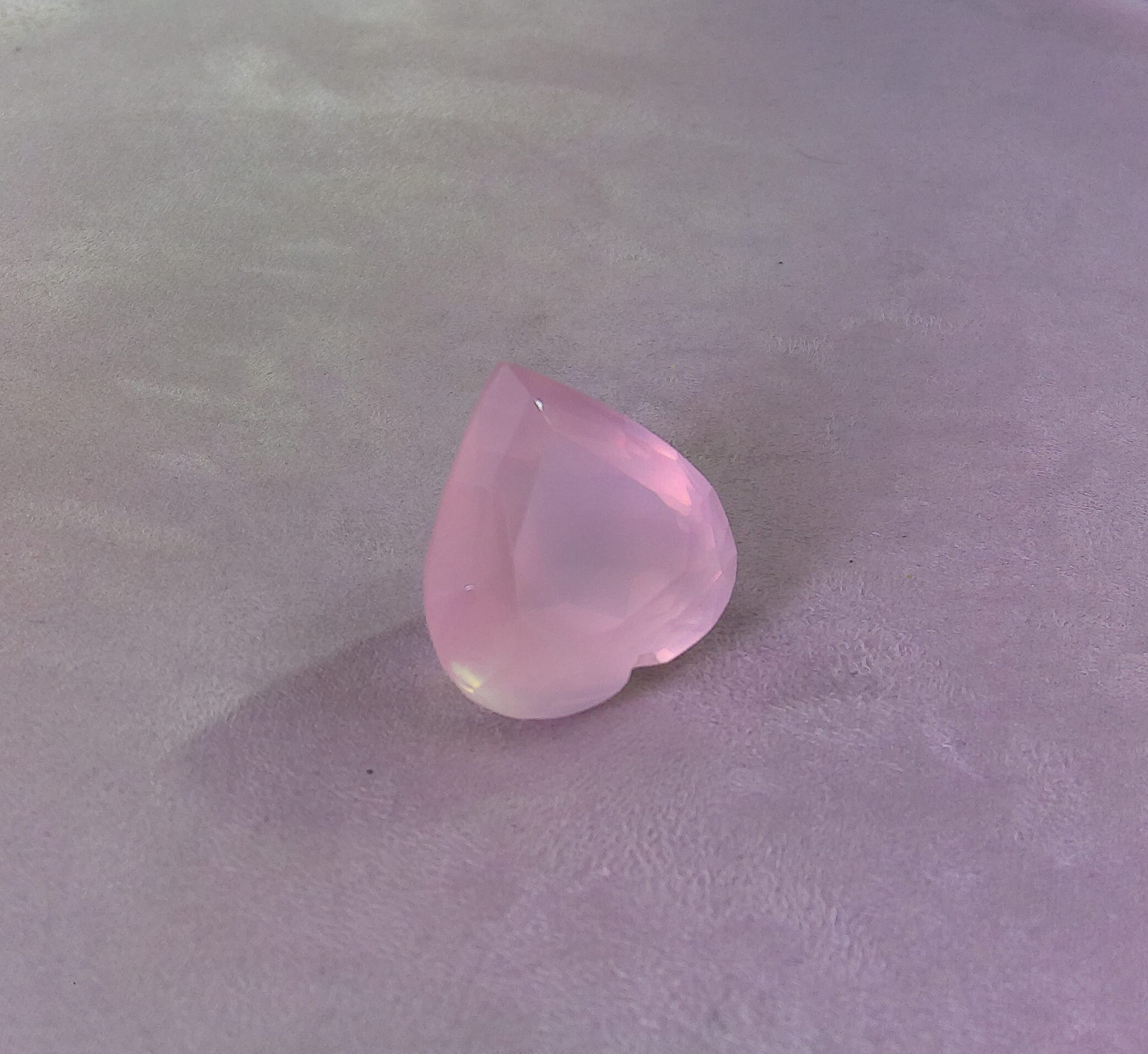 Quartz rose taille cœur