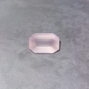 Quartz Rose Naturel 55,92 ct — Taille Émeraude | Pièce d’Exception