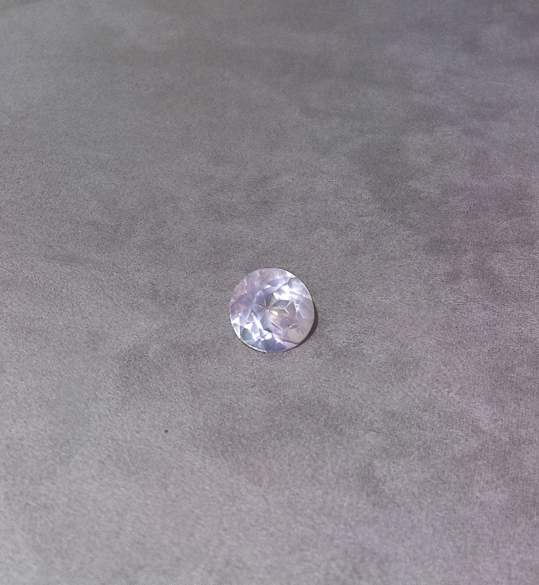 Quartz rose taille ronde brillante