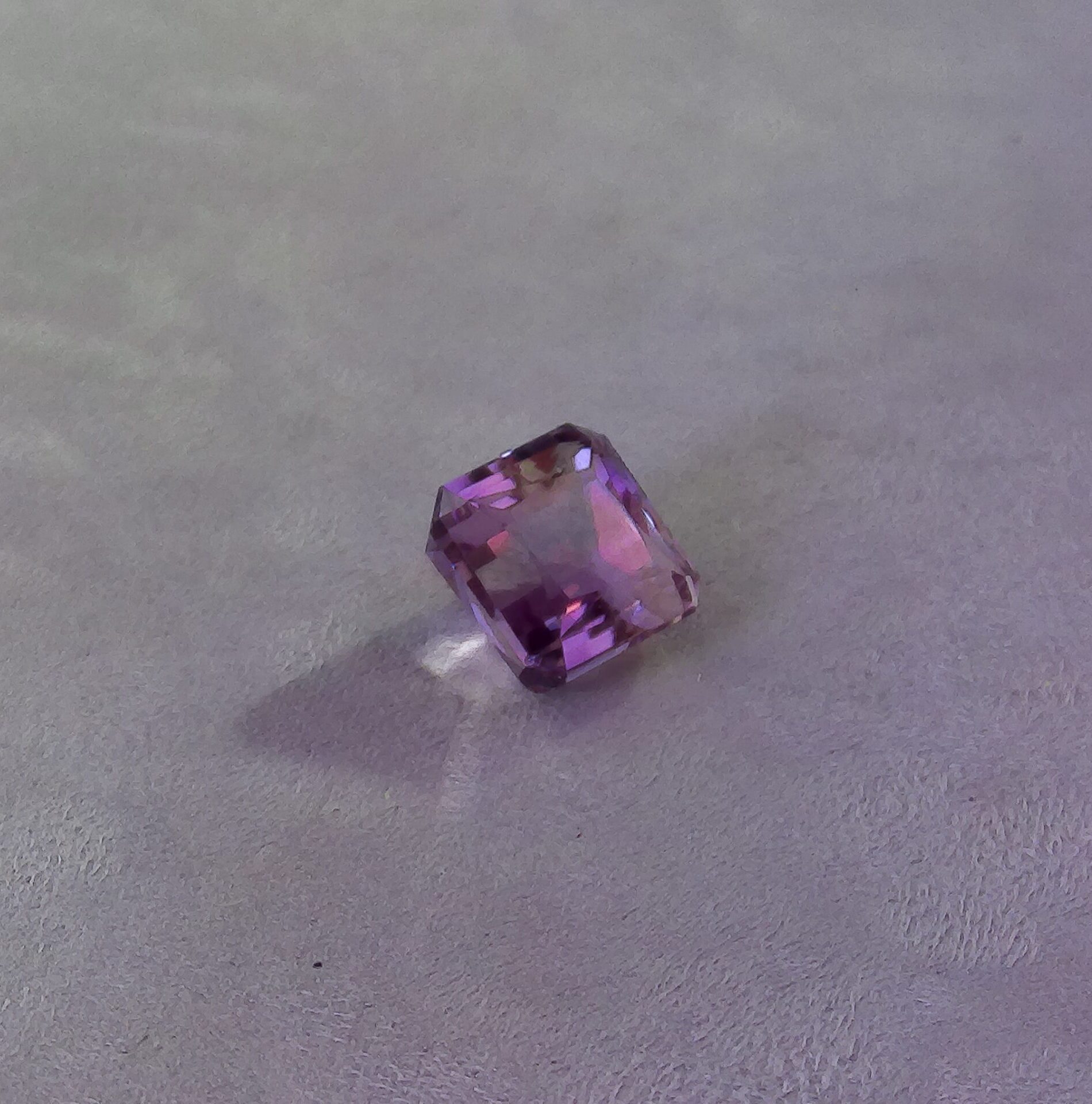Quartz amétrine taille émeraude
