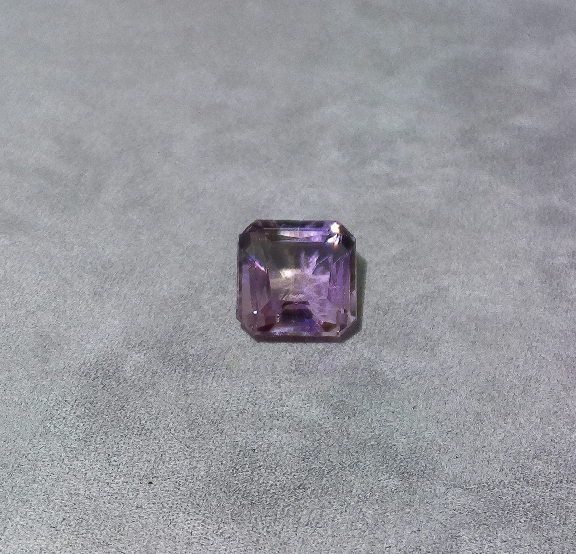 Quartz amétrine taille émeraude