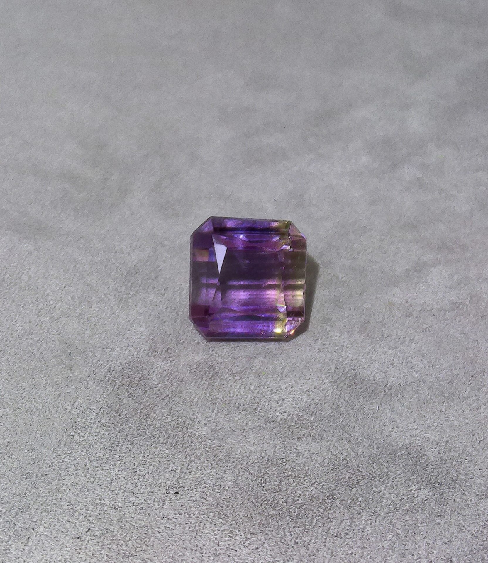 Quartz amétrine taille émeraude