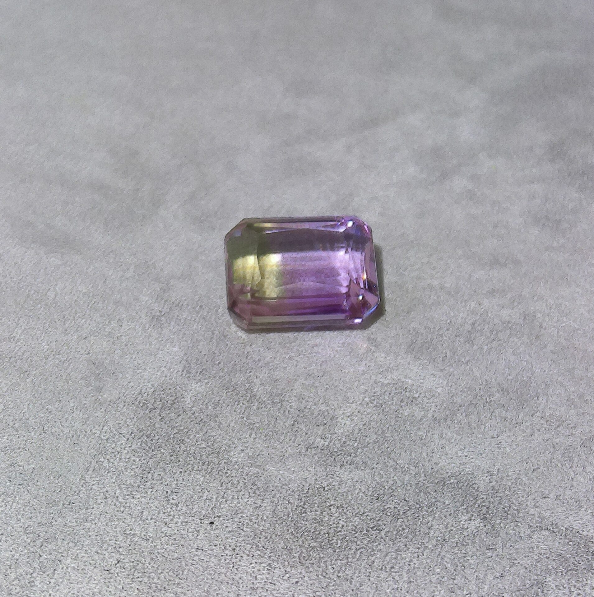 Quartz amétrine taille émeraude