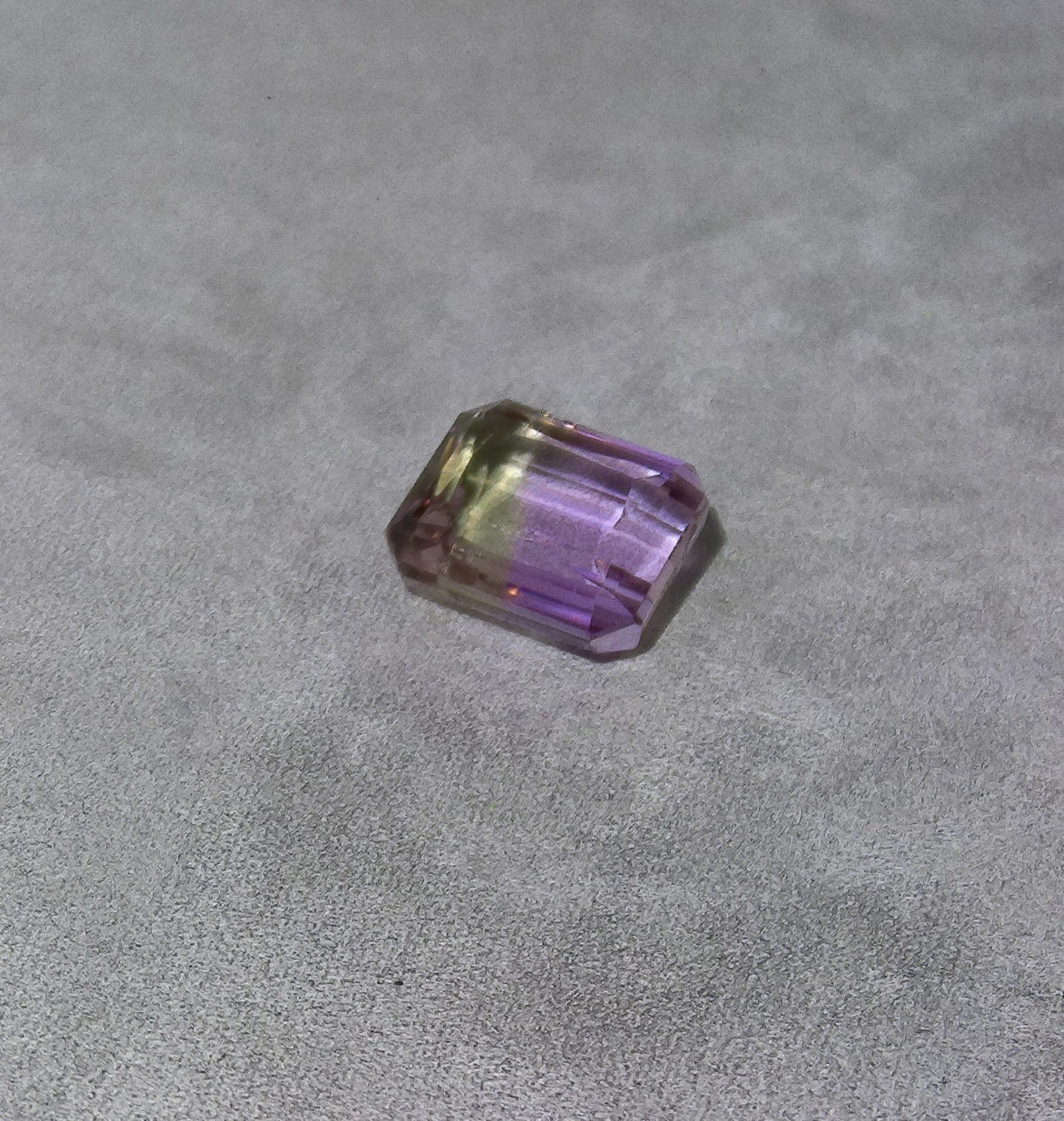 Quartz amétrine taille émeraude