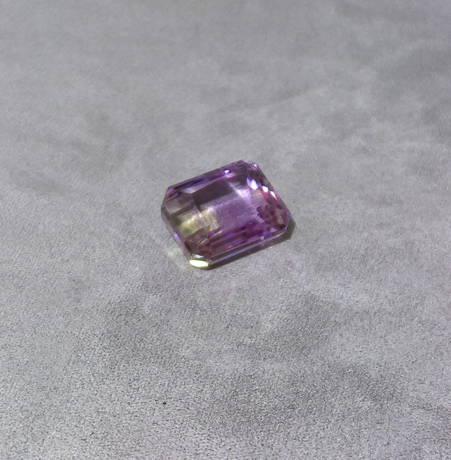 Quartz amétrine taille émeraude