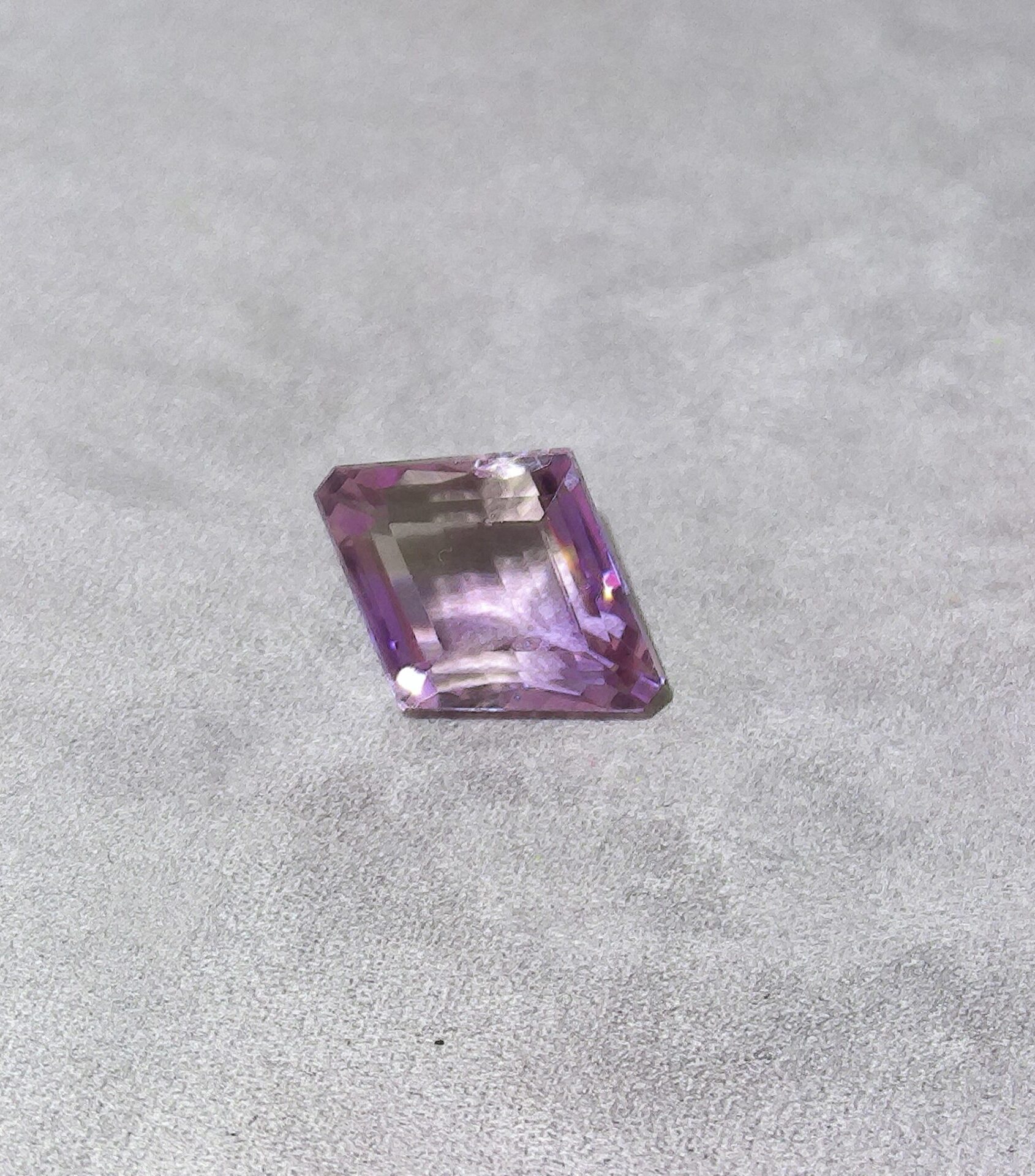 Quartz amétrine taille émeraude