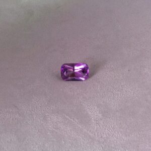 Quartz Améthyste – Taille Rectangle Facetté – 8.20 Carats