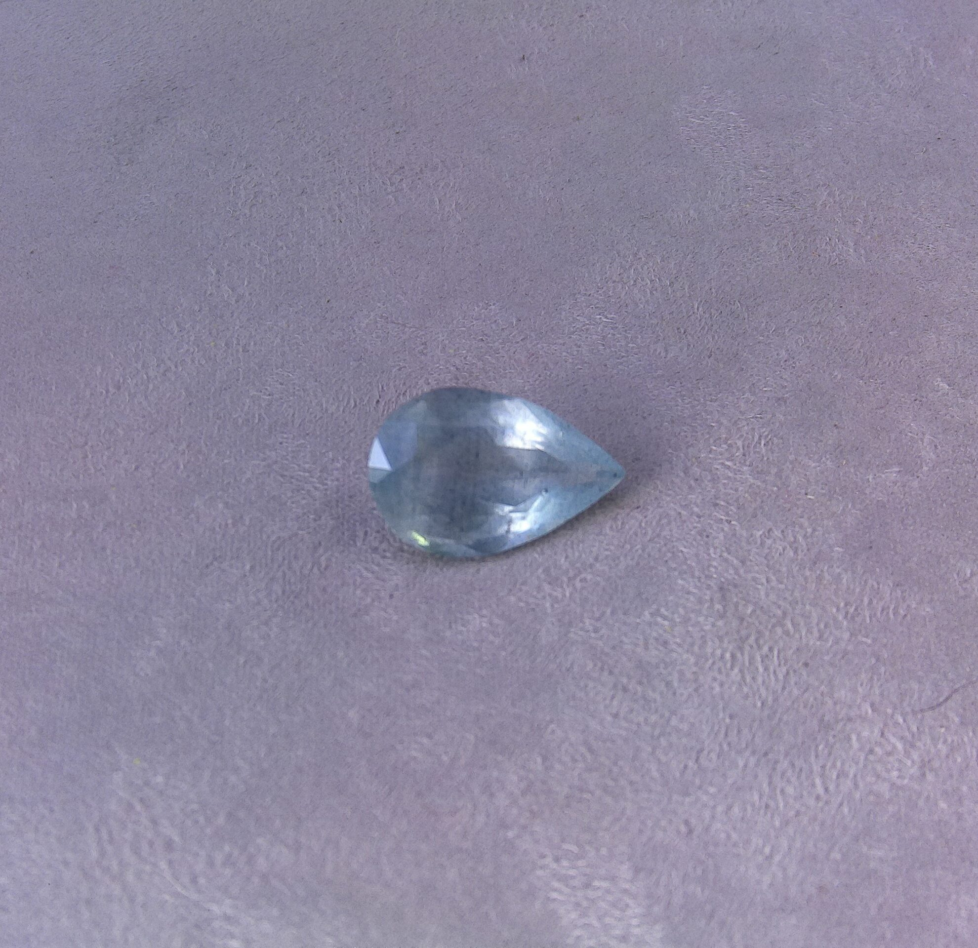 Aigue-marine taille poire