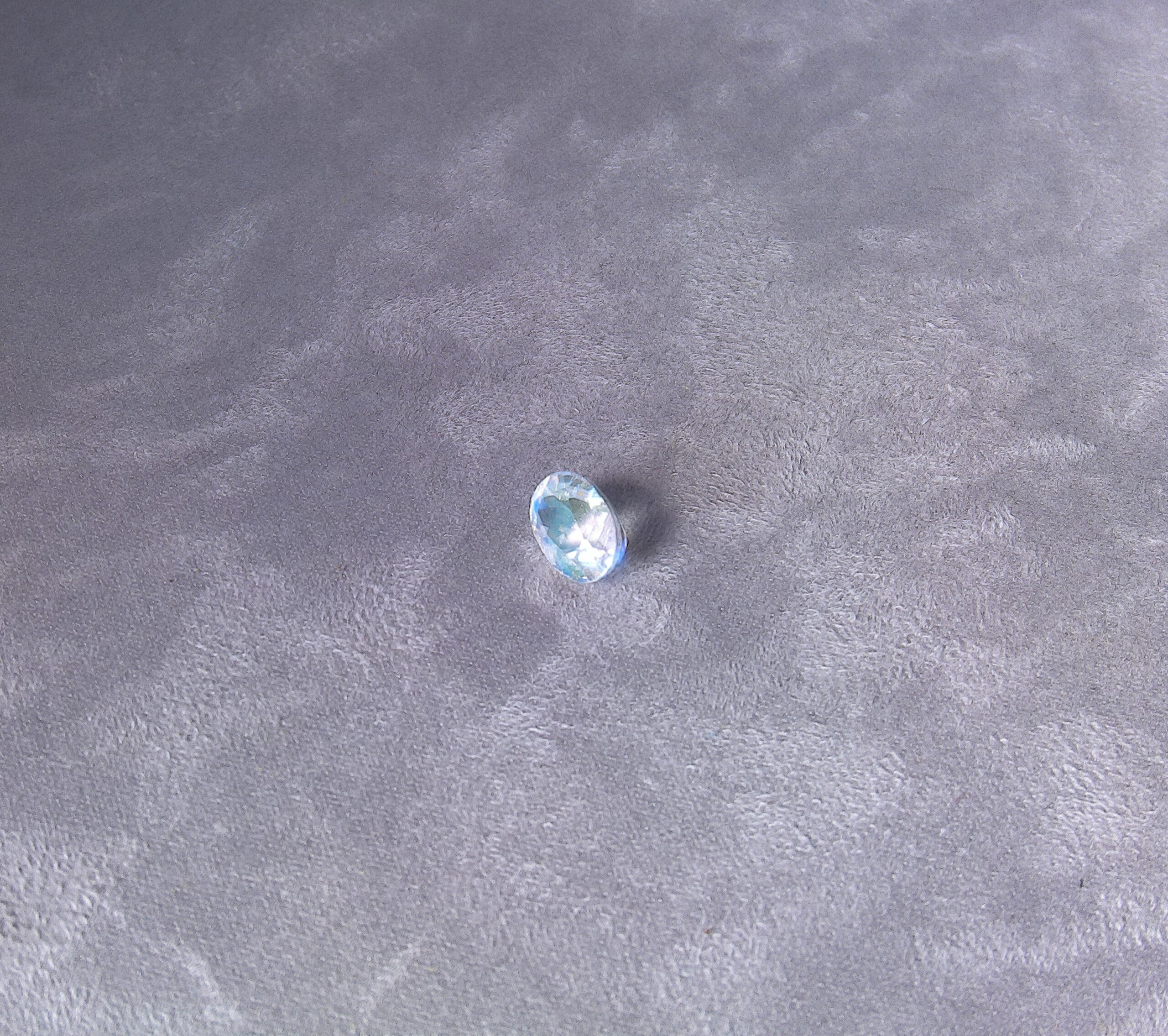 Spectrolite Naturelle Transparente 2.67 ct | BiotifulGems