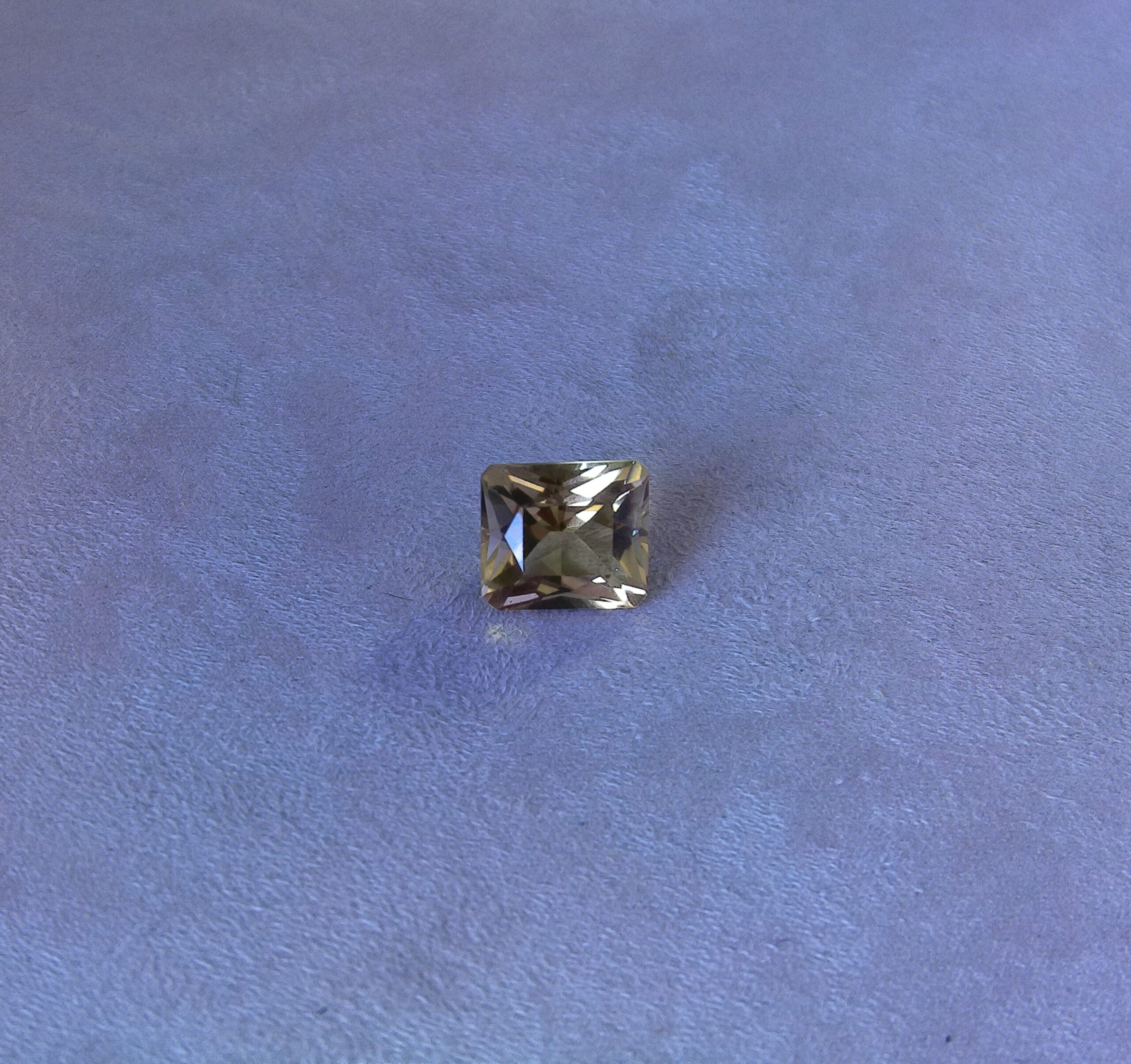 Citrine taille carré