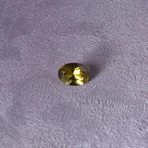 Tourmaline jaune naturelle 1.40 ct