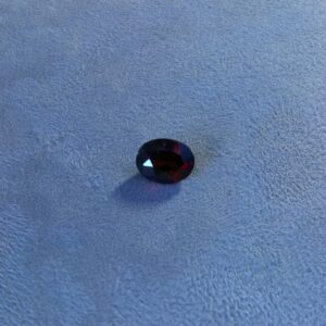 Grenat rouge naturel 1.55 ct